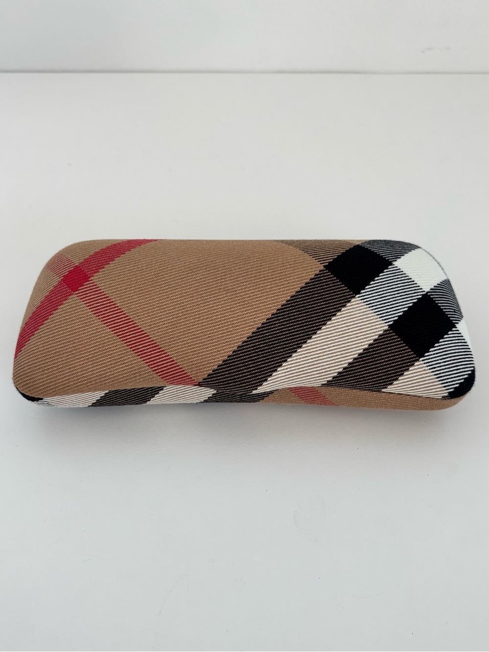 Authentic Burberry Fabric Eyeglass Case in iconic Tan, Black, White & Red